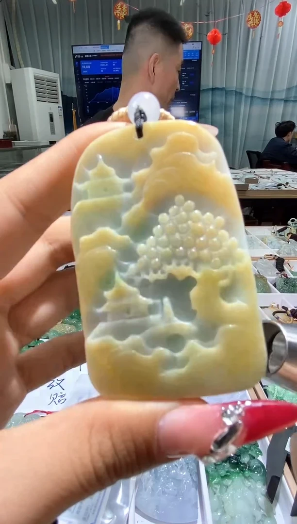 【闪购商品】翡翠颈饰未镶嵌天然缅甸翡翠A货未镶嵌