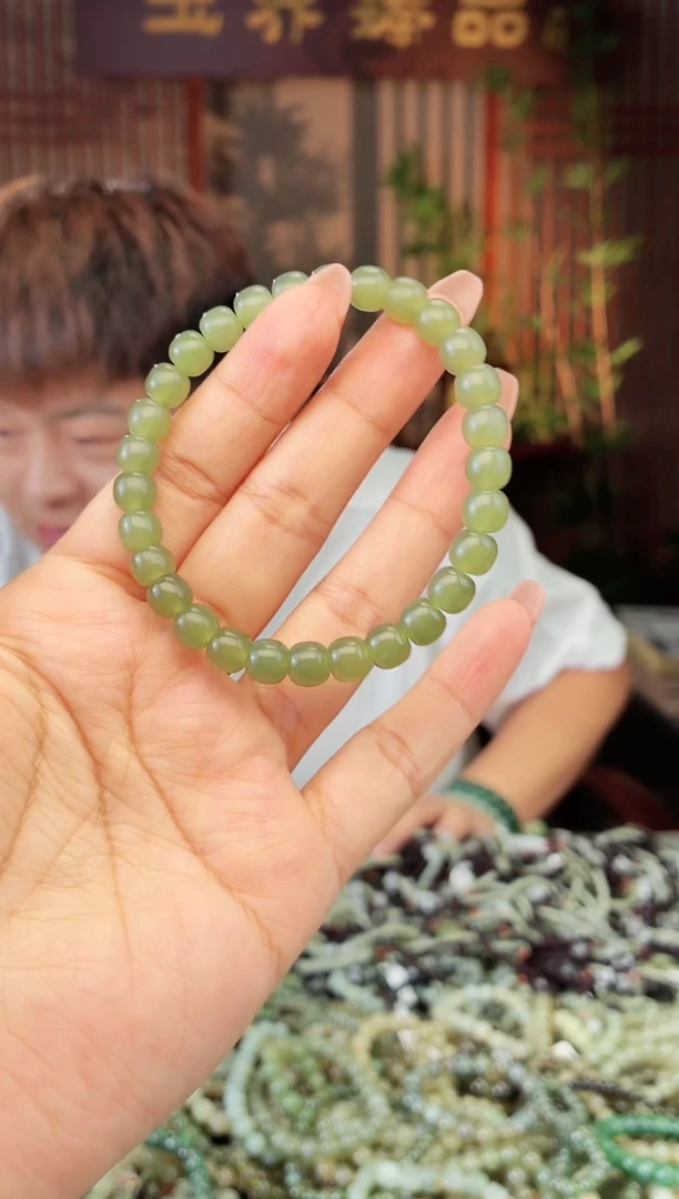 和田玉未镶嵌颈饰拍一发一