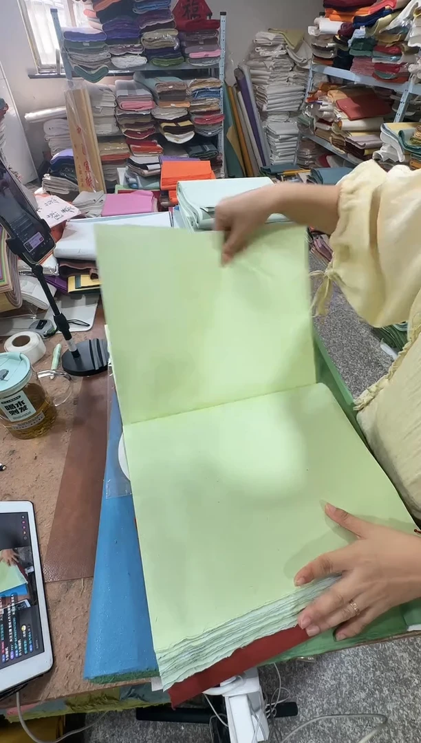 34*138褚皮草绿色纤维50张