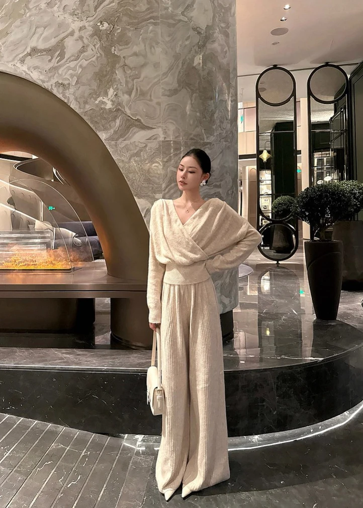秋冬季休闲风垂感阔腿裤法式时尚休闲显瘦交叉v领长袖上衣套装女