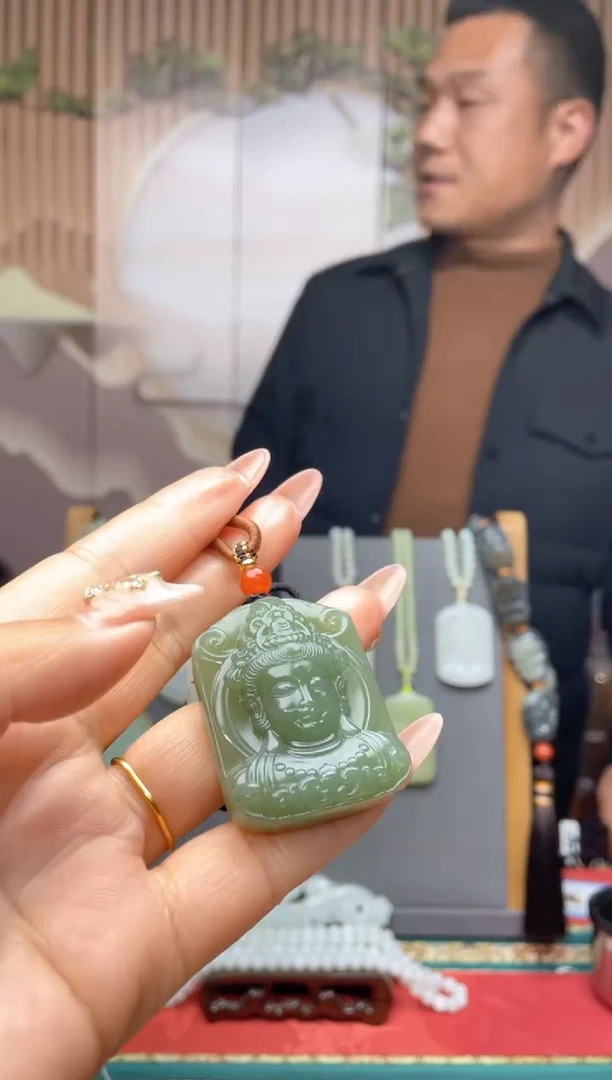 【闪购商品】和田玉颈饰未镶嵌一