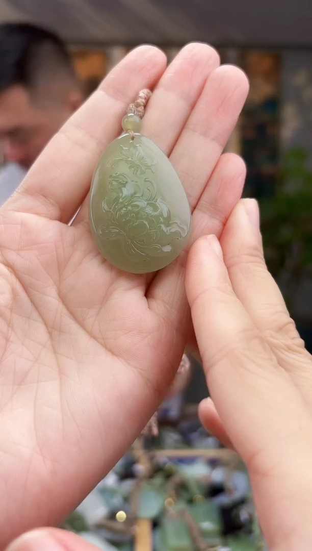 未镶嵌和田玉挂件拍一发一