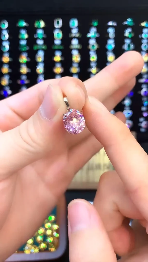 吊坠(赠链)托帕石银S925镶嵌......