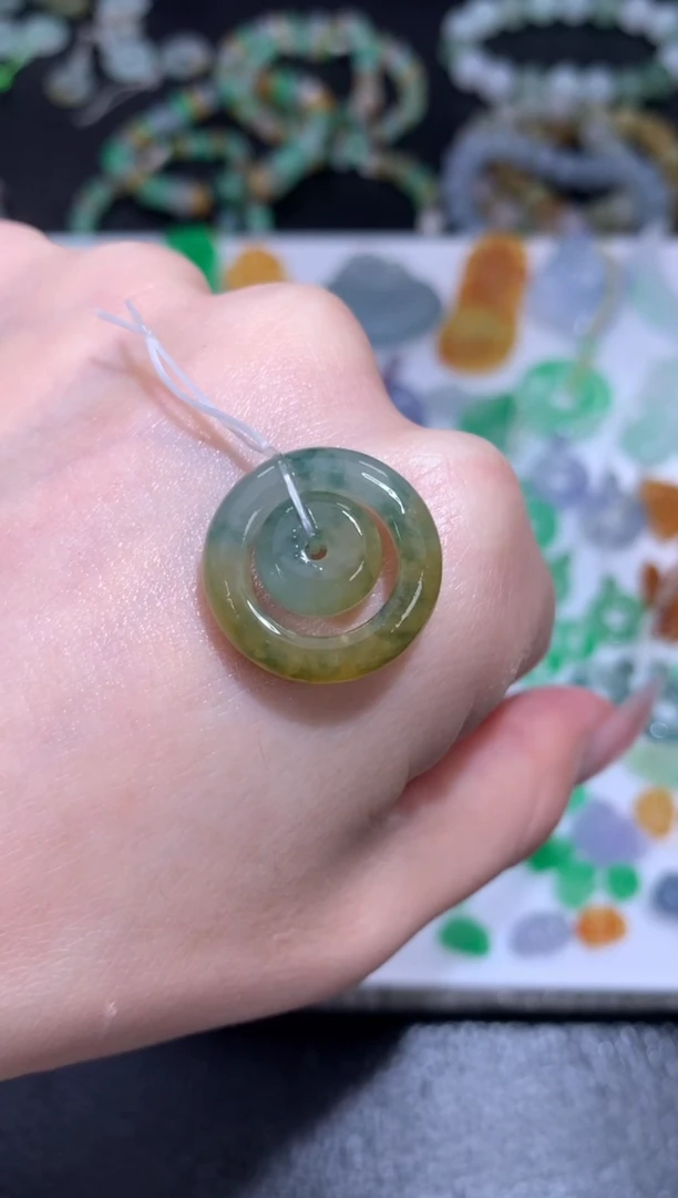 未镶嵌定制翡翠子母扣