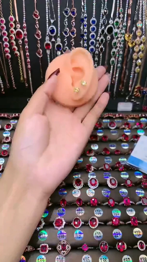 【闪购商品】水晶耳饰银S925镶嵌高温优化/合成处理5.7银色