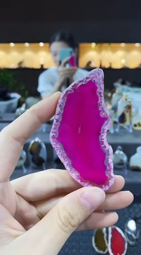 未镶嵌颈饰玛瑙/玉髓?****爱玛瑙
