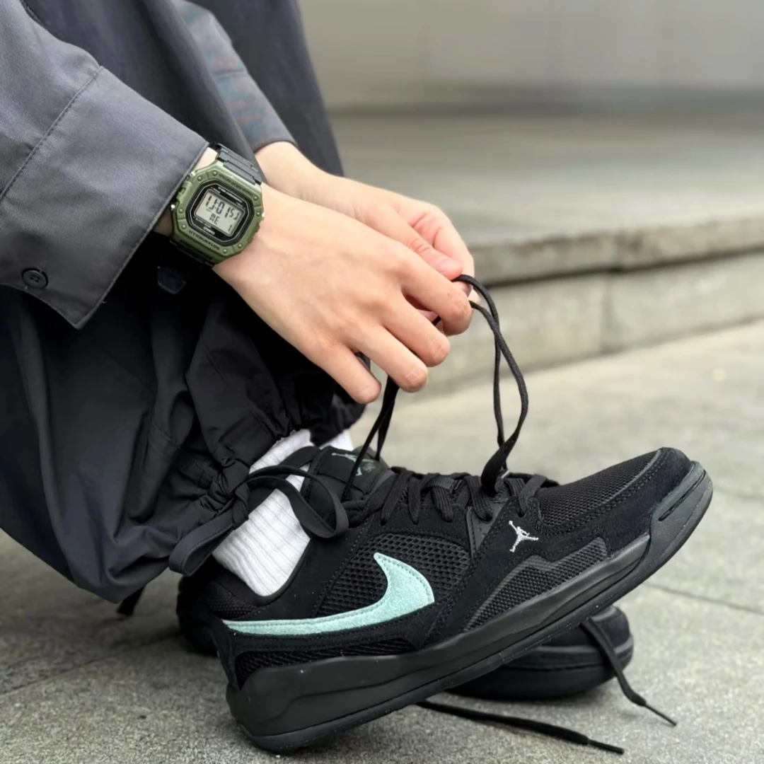 NIKE耐克跑者美学舒释鞋jordan CMFT ERA乔丹篮球鞋 HJ6777-002
