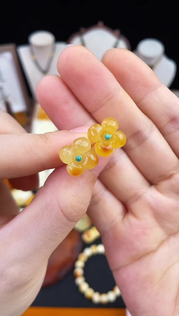 琥珀未镶嵌珠宝奇石柒月