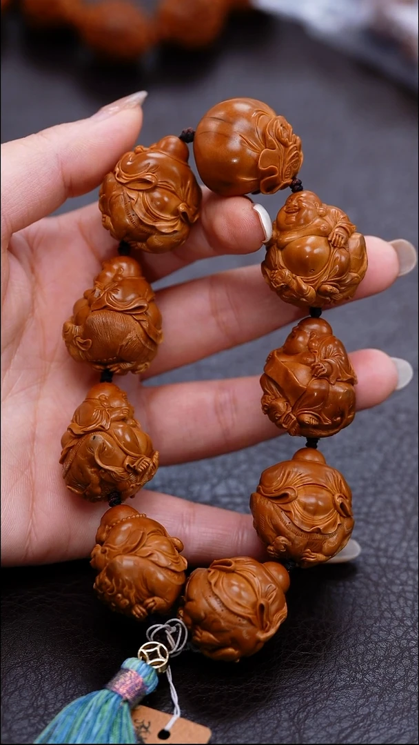 其他橄榄核大*?骑兽弥勒题材