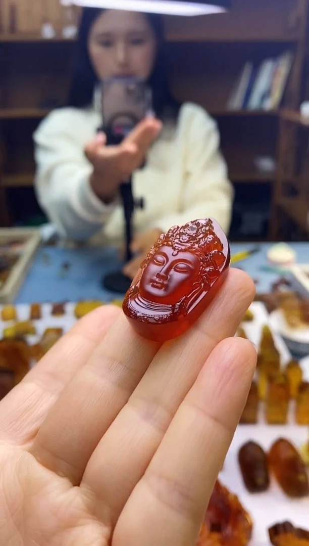 琥珀颈饰未镶嵌SN79-22（观音·出人头地）