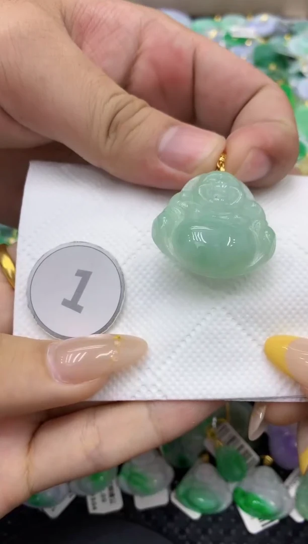 颈饰未镶嵌翡翠天然缅甸翡翠A货