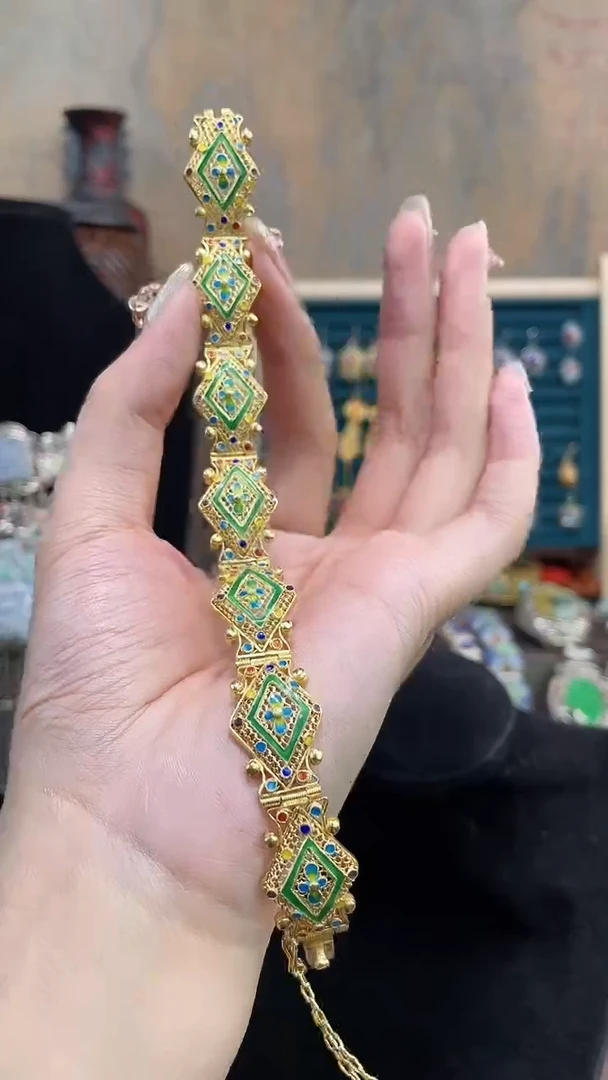 非遗手工花丝镶嵌镯子