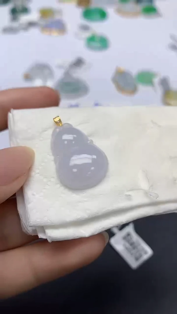 翡翠未镶嵌颈饰天然缅甸a货翡翠