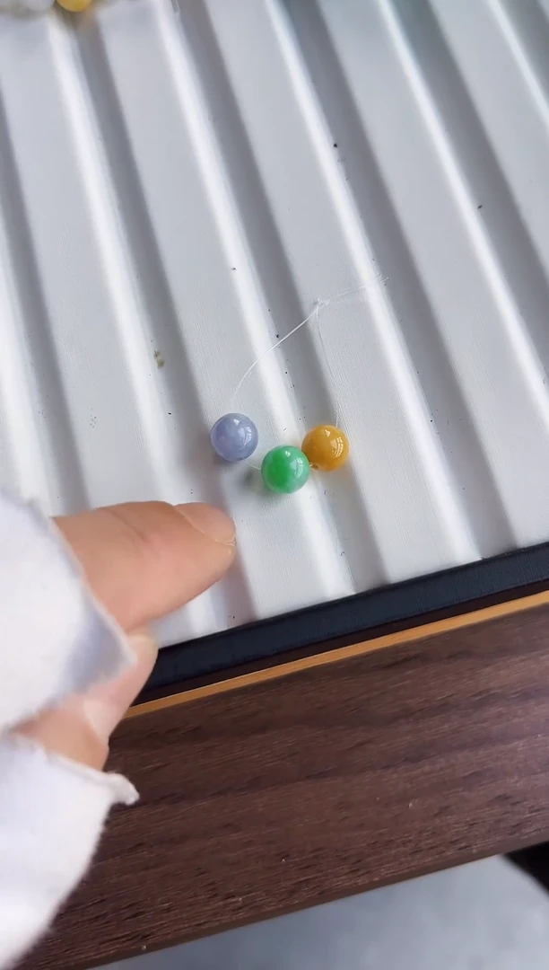 散珠翡翠翡翠散珠卡8  3颗