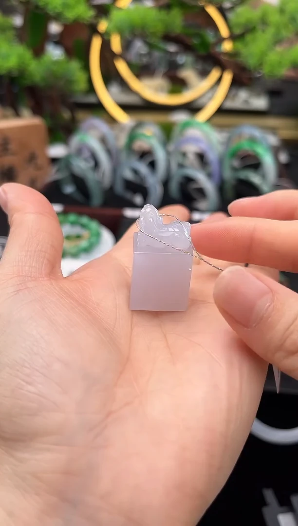 未镶嵌摆件翡翠摆件