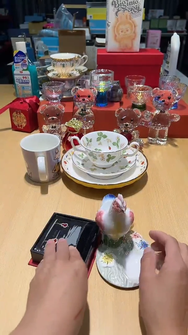 瓷片碗碟好物一件不留@@1