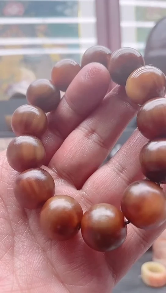 【闪购商品】香榧木057香榧木质手串工艺品