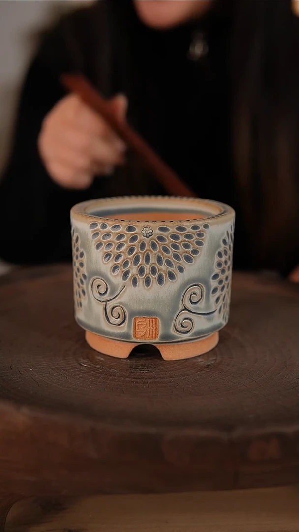 【闪购商品】红陶1-23-222默认微瑕口7.5