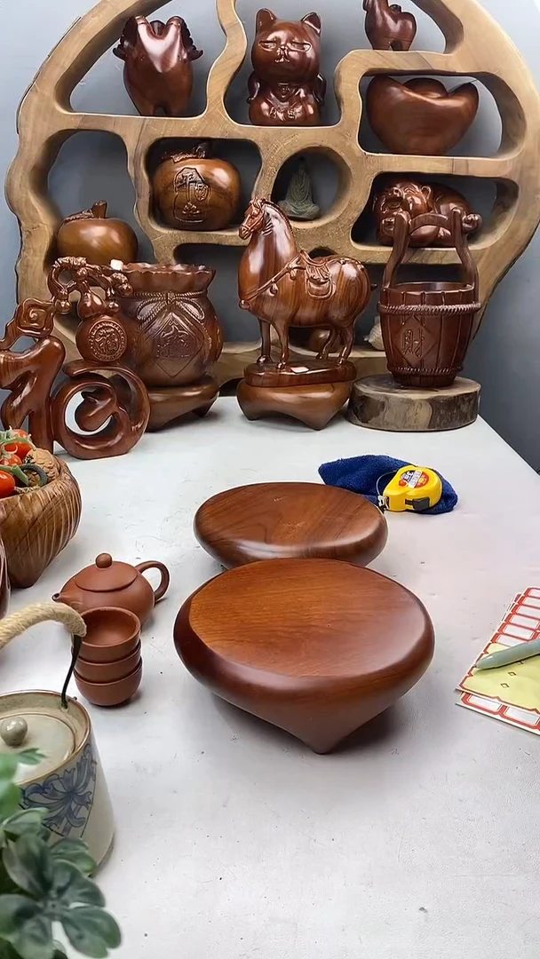 香樟木A13精品三足底座/尺寸20*8