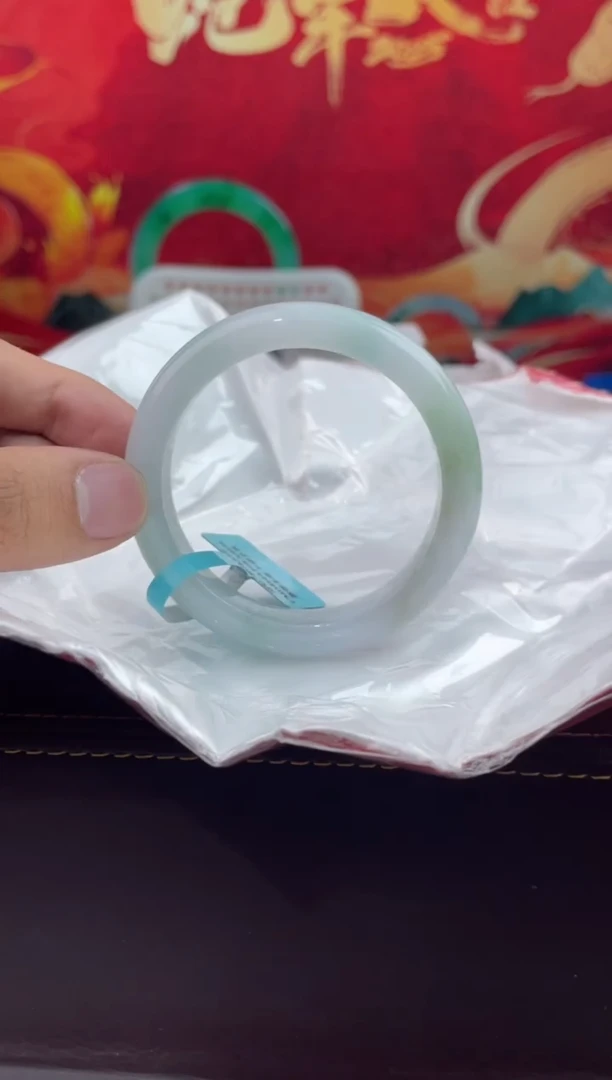 【闪购商品】翡翠手镯未镶嵌7翡翠手镯