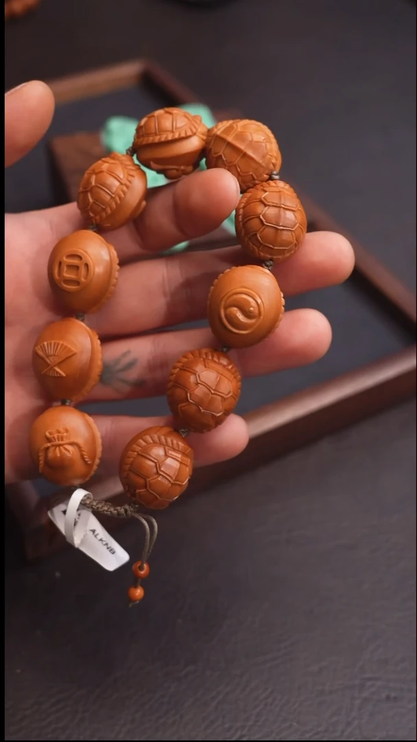 吊坠猴头核桃苏工橄榄核