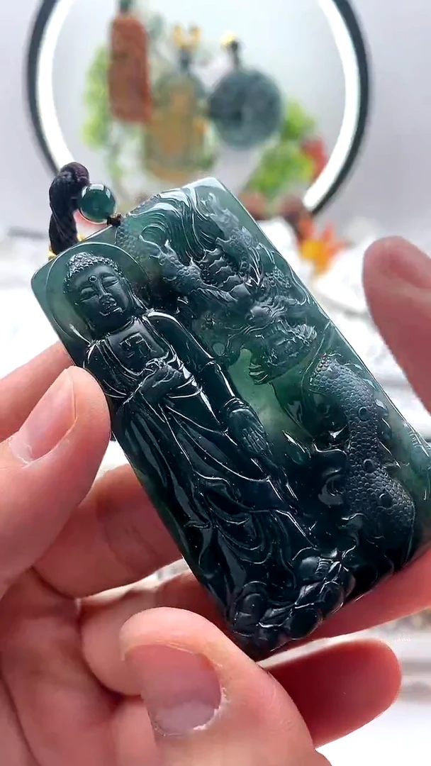 【闪购商品】翡翠颈饰未镶嵌阿弥陀佛