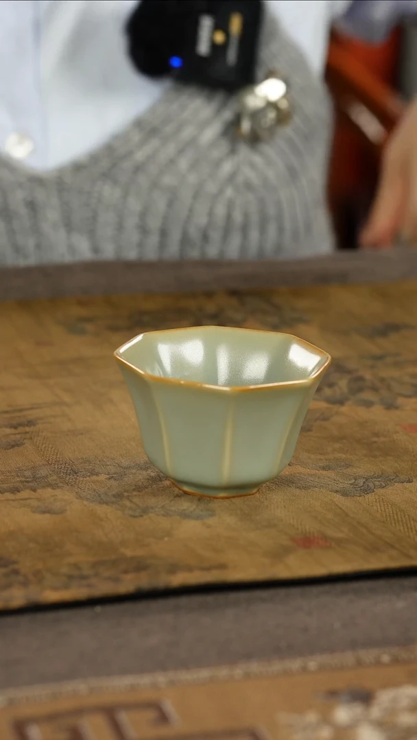 不**心善窑厂汝窑粉青限量八方杯