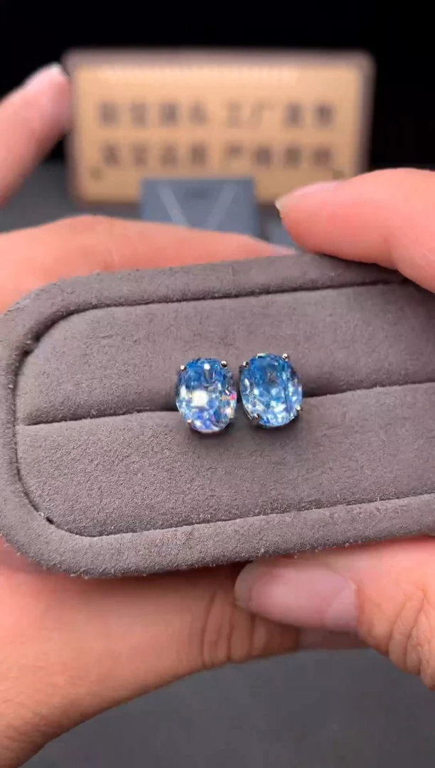 银S925镶嵌耳钉海蓝宝石22222