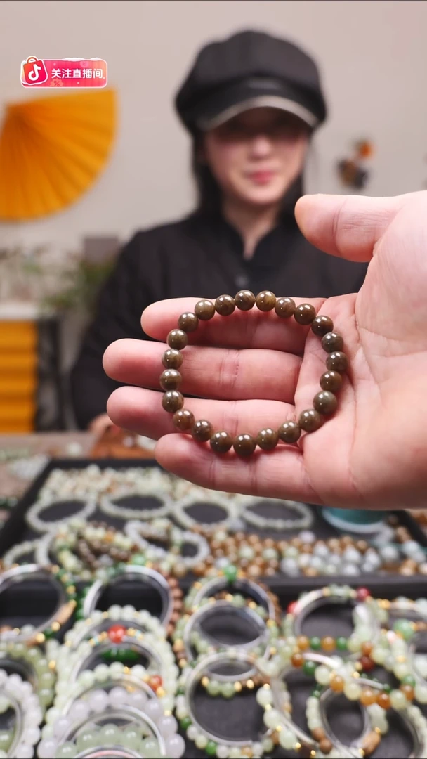 未镶嵌手链和田玉（糖玉）和田玉手串