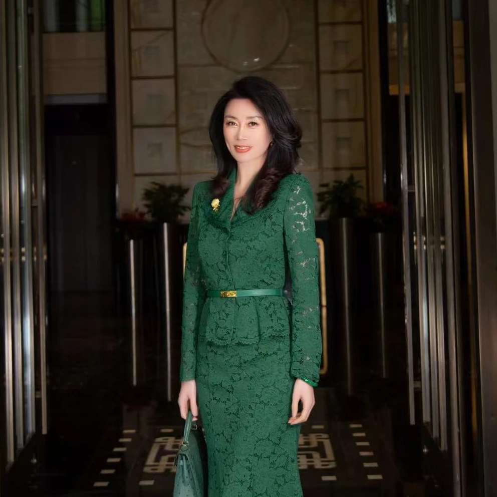 EDFNOT/杨红霞汝意FS墨绿色蕾丝西装/FS-F25010