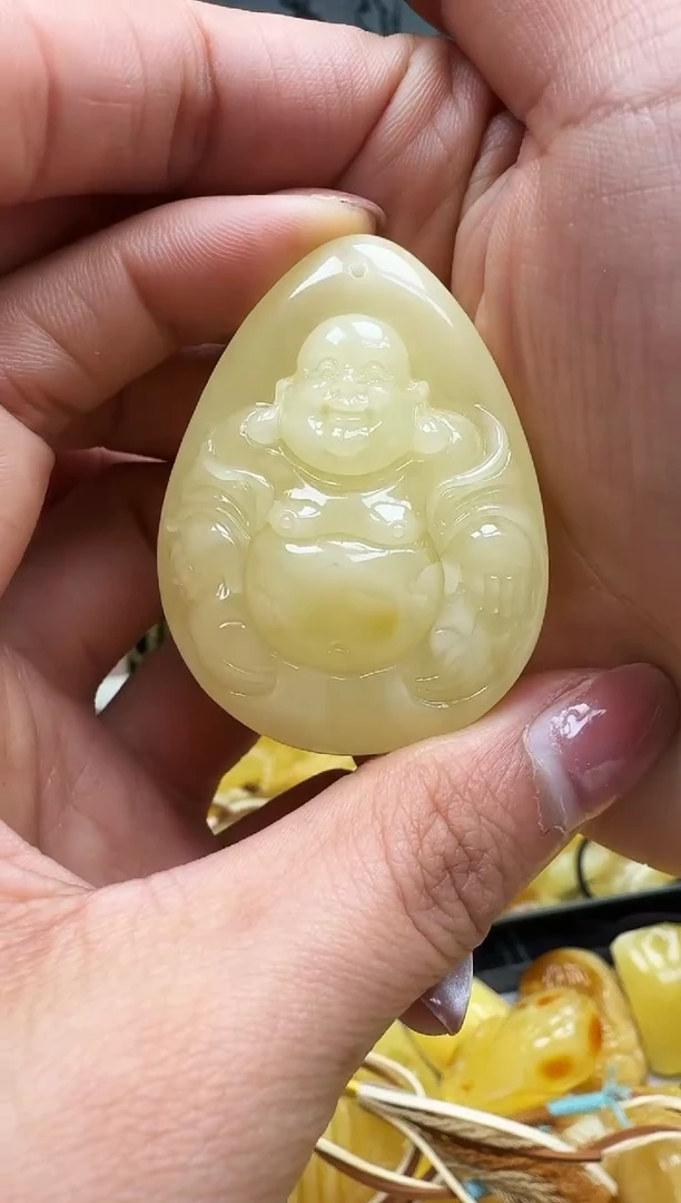 【闪购商品】琥珀裸石未镶嵌挂坠