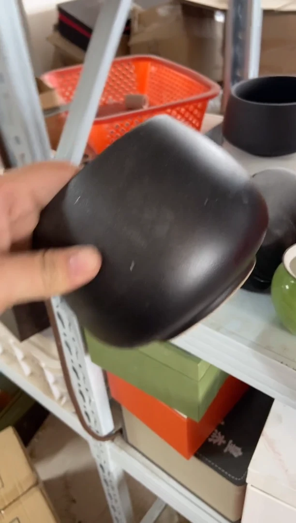 无运费险有瑕疵的摄影的产品有使用过的痕迹有点脏介意勿拍