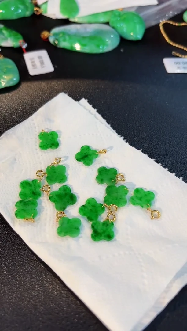 【闪购商品】翡翠颈饰18K金镶嵌缅料A货/多样性发货/一件