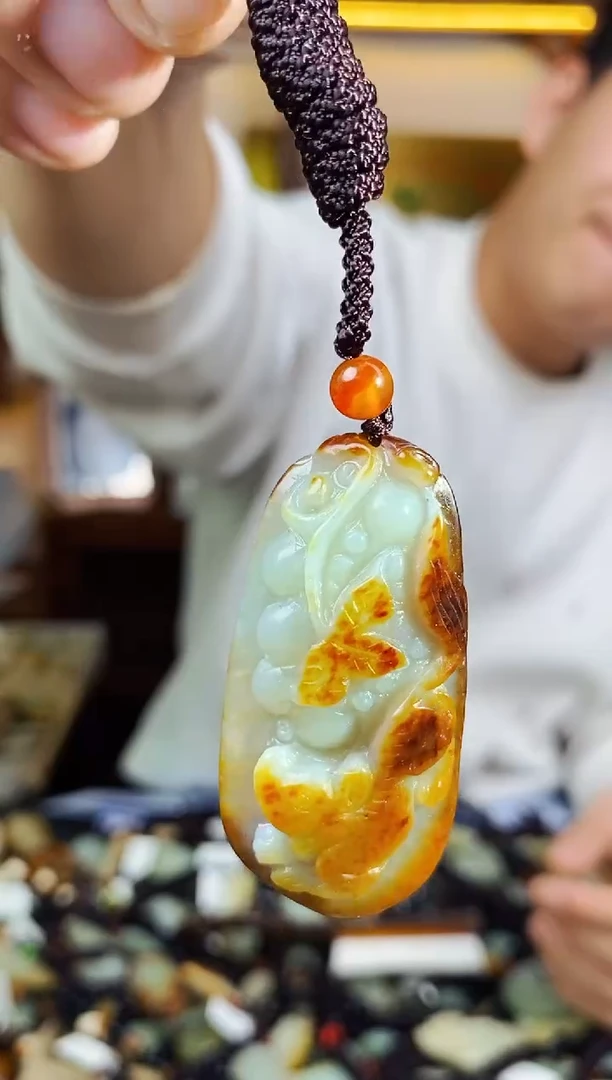 【闪购商品】和田玉颈饰未镶嵌1