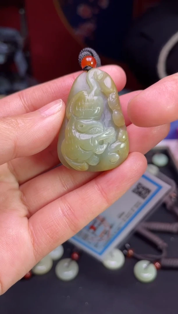 颈饰未镶嵌和田玉123