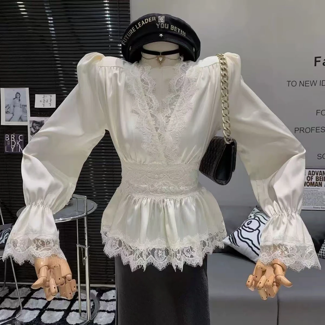 小迪家春季新款蕾丝拼接V领长袖衬衫女气质修身显瘦上衣