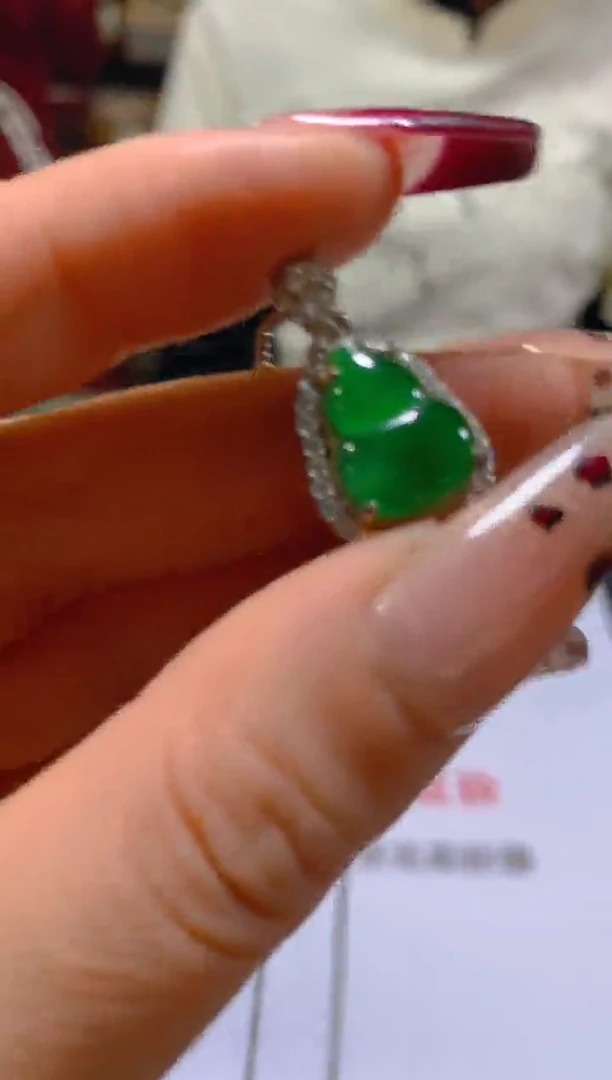 颈饰未镶嵌翡翠多样性发一