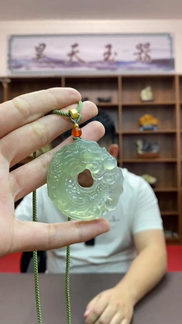 【闪购商品】岫玉颈饰未镶嵌180龙扣吊坠