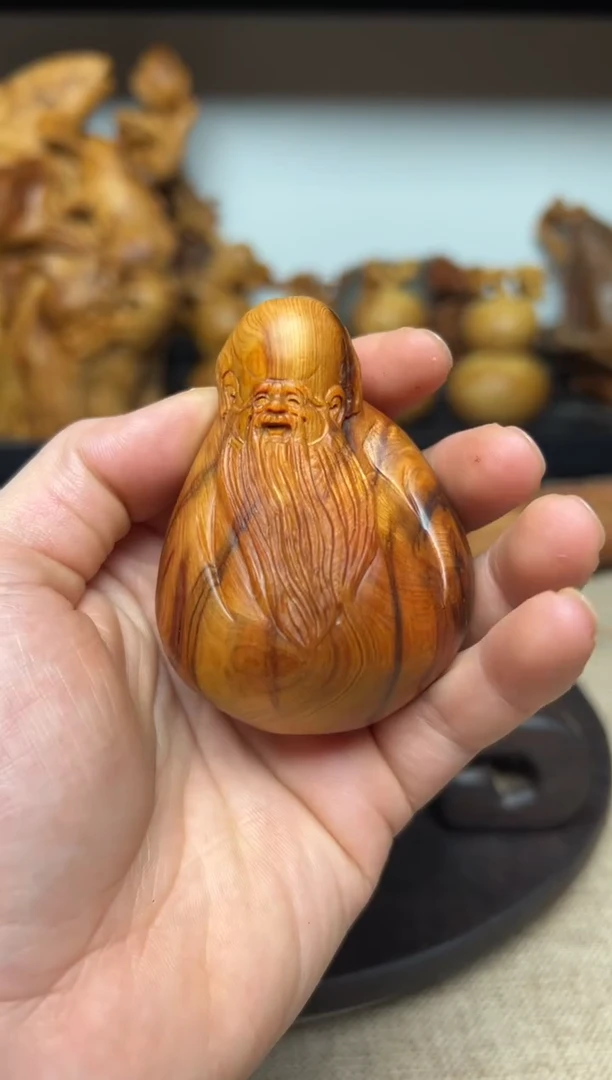 柏木（崖柏）崖柏雕刻件