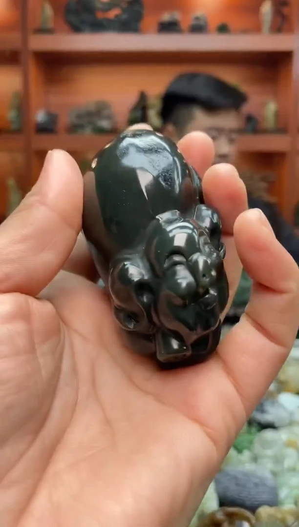 未镶嵌和田玉把件1