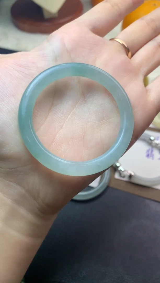 未镶嵌定制翡翠毛货