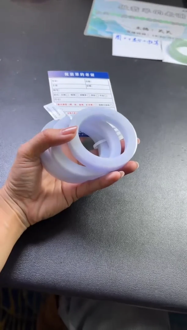 未镶嵌定制手镯不退不换定制翡翠?****?定制手镯不退不换