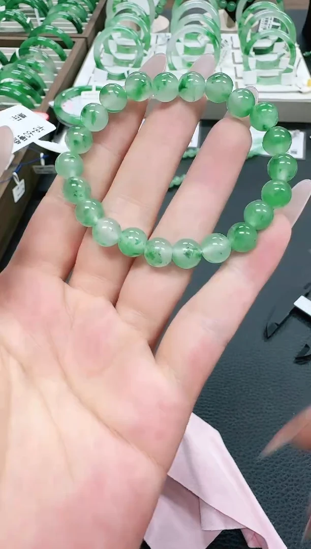 未镶嵌1石英质玉（非洲翠）/3430