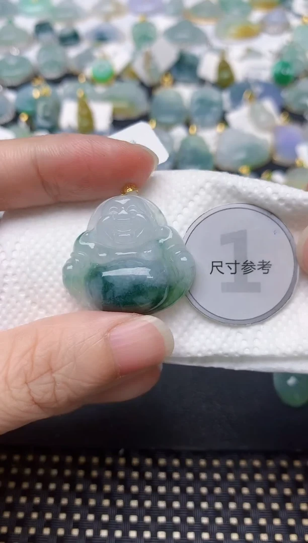 颈饰18K金镶嵌翡翠天然缅甸A货翡翠