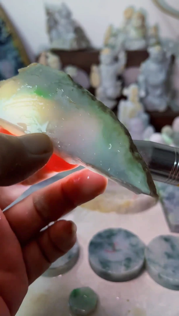 【闪购商品】翡翠吊坠(不含链)未镶嵌A1133