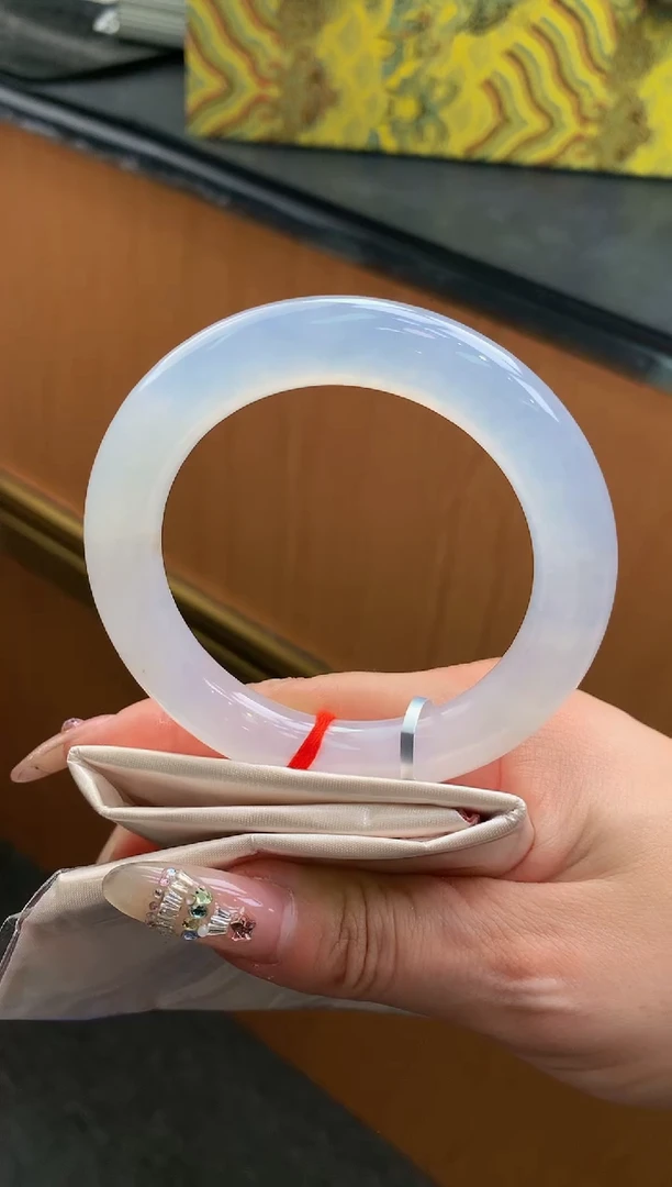 未镶嵌手镯翡翠-F4-圆条55.7-全款17万-定金2万