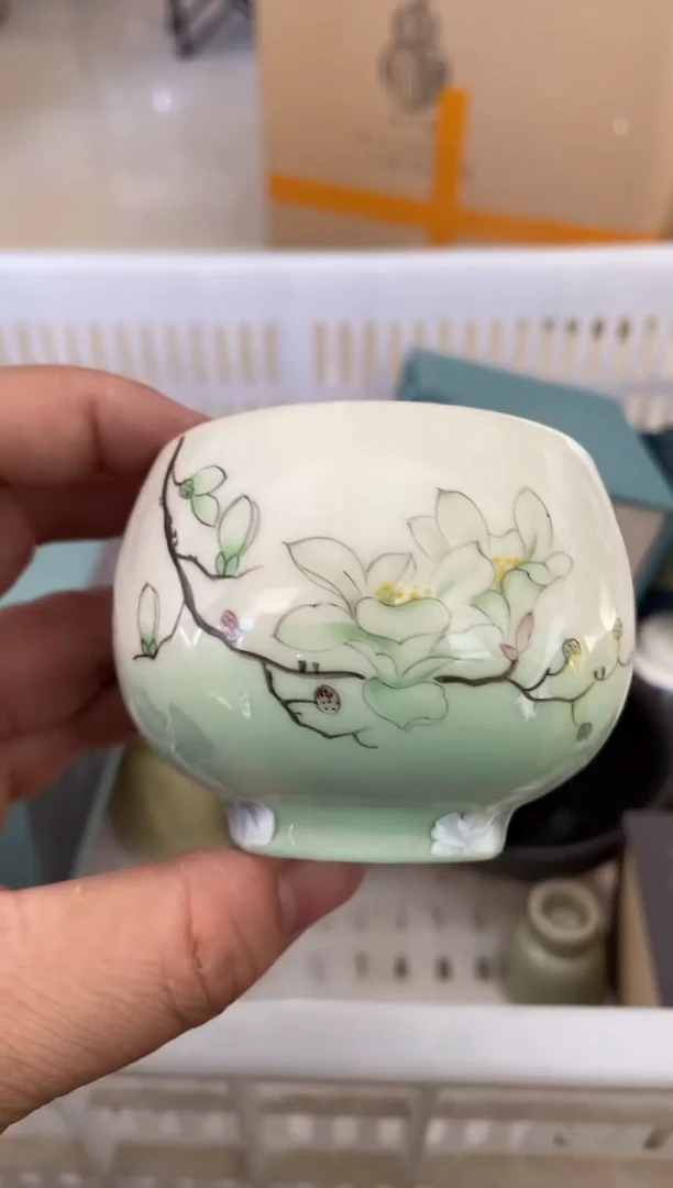 杯无运费险有瑕疵的摄影的产品有使用过的痕迹有点脏介意勿拍