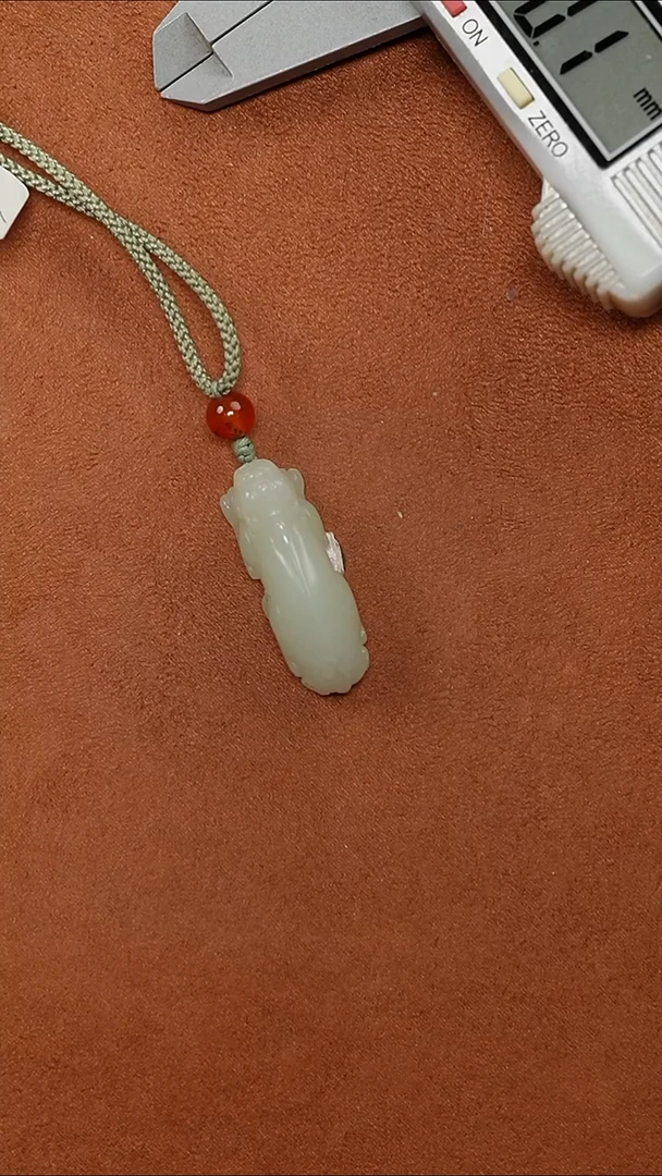 颈饰未镶嵌和田玉0