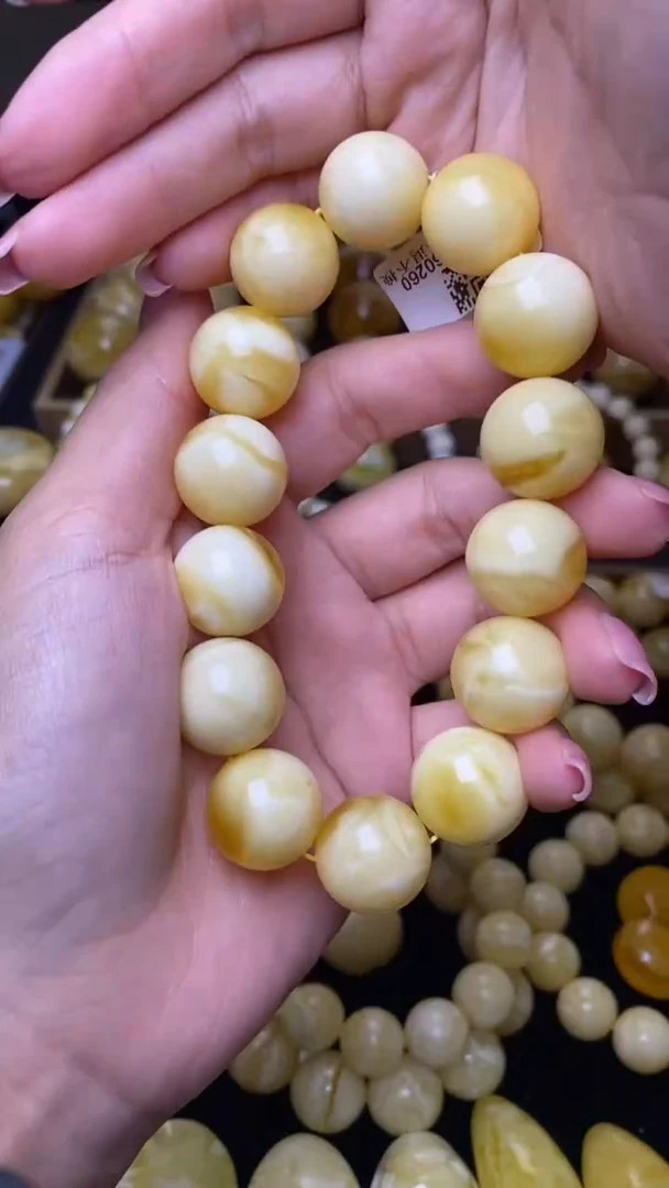 未镶嵌蜜蜡裸石葵.51