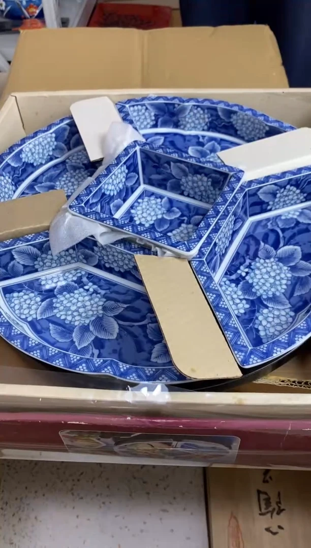 【闪购商品】瓷片隆莲瓷器欢迎大家